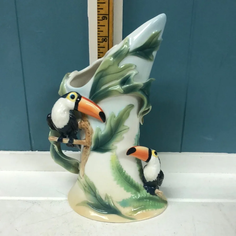 Franz Toucan Tucan Paradise Calls 3D 9” Vase Tropical Rainforest theme‎